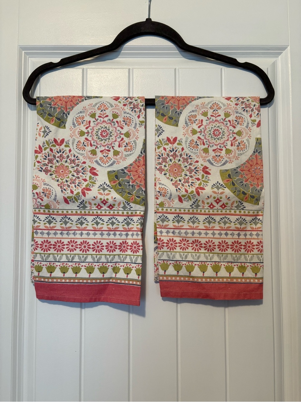 Cost Plus World Market Floral Cotton Kitchen Towel